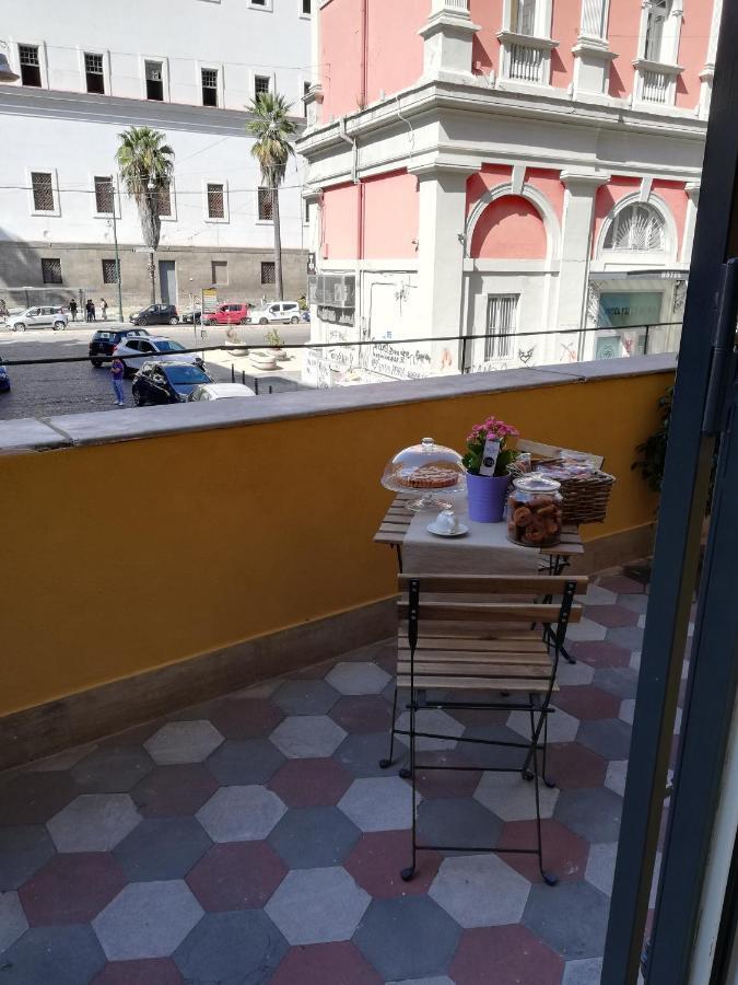 Angelica Acomodação com café da manhã Nápoles Exterior foto