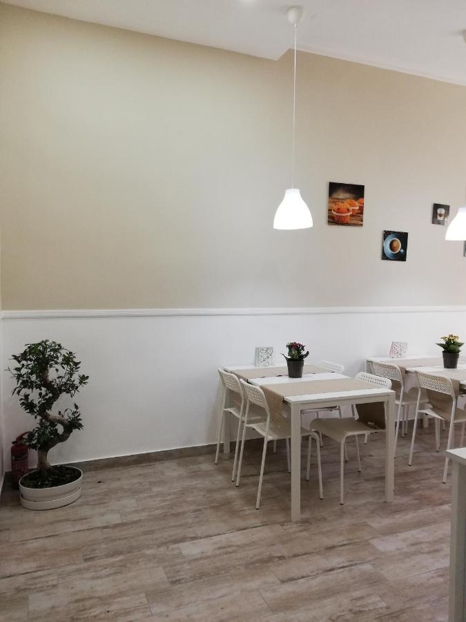 Angelica Acomodação com café da manhã Nápoles Exterior foto